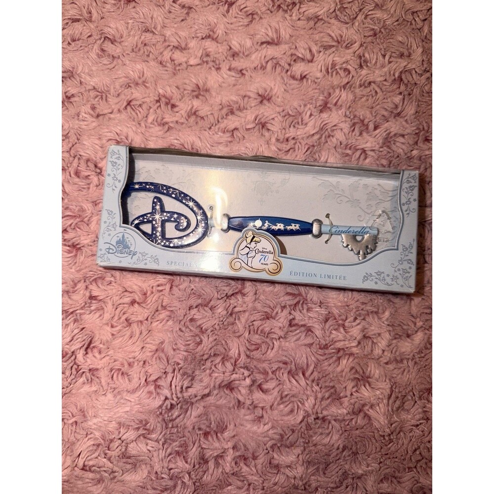 Disney Store Cinderella 70th Anniversary Limited Edition Collectible Key